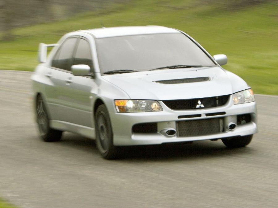  Mitsubishi Lancer Evolution IX MR 2007 года  (фото 121 из 129)